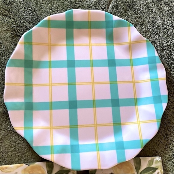 Lemon melamine srv bowl, 4 sm bowls, plate, ceramic lemon salt & pepper shkrs - Picture 2 of 6